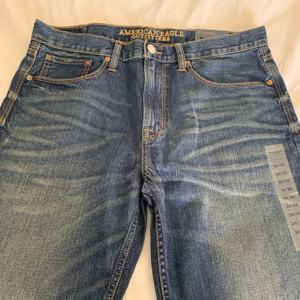 American Eagle Men Loose/Medium Broken-In 34 x 34